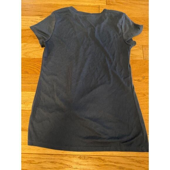 Bar III women’s Blue short sleeve crew neck knotted hem shirt size small - Picture 5 of 7
